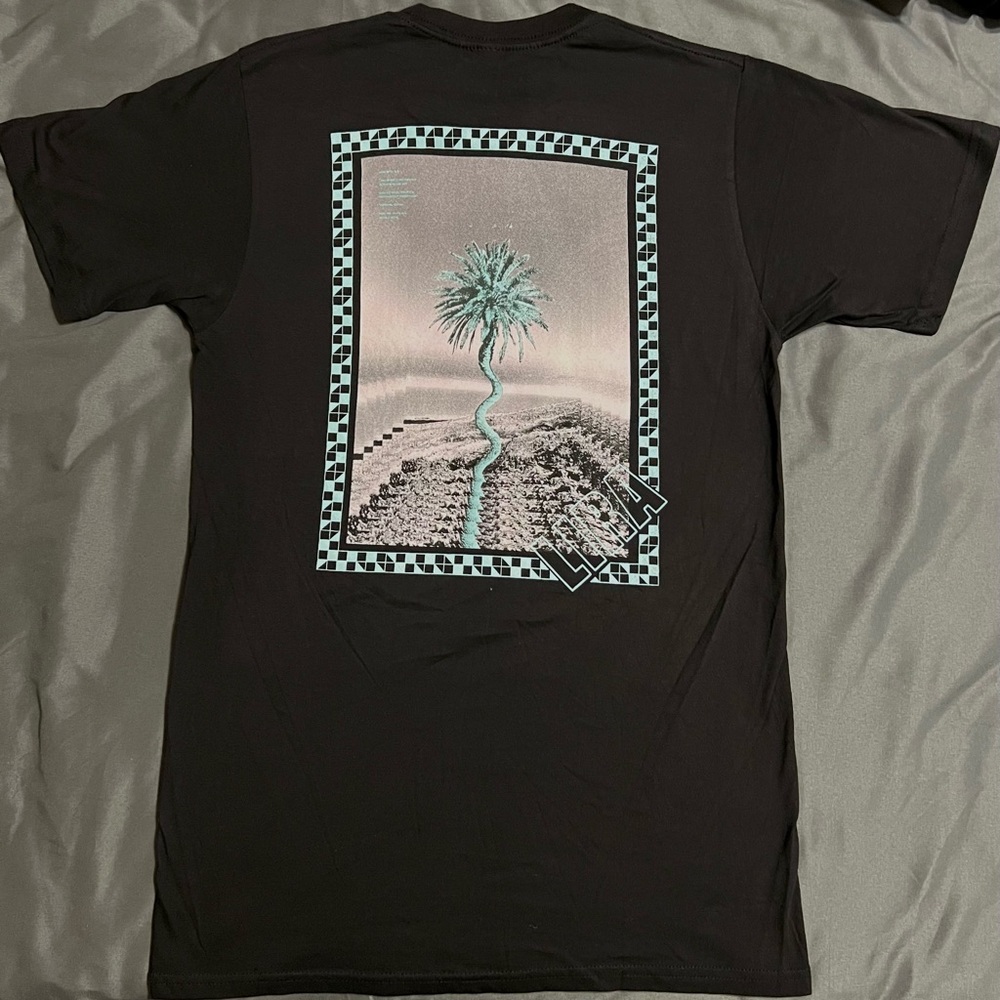 Men’s Lira Mfg. Co. T-Shirt Size M